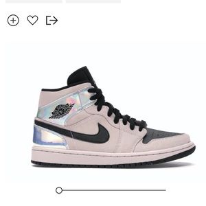 Nike Jordan 1 Mid Dirty Powder Iridescent. Women’s 8.5